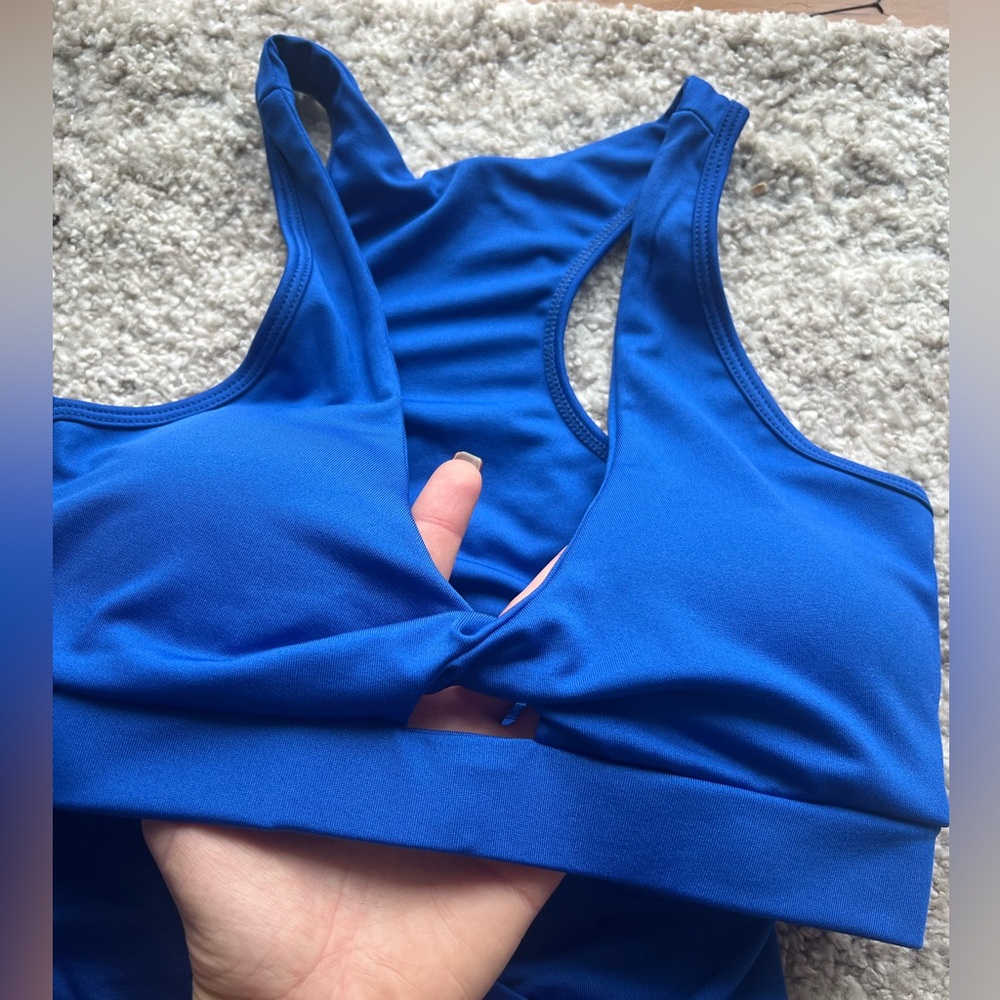 Workout Set - Picture 3 of 3